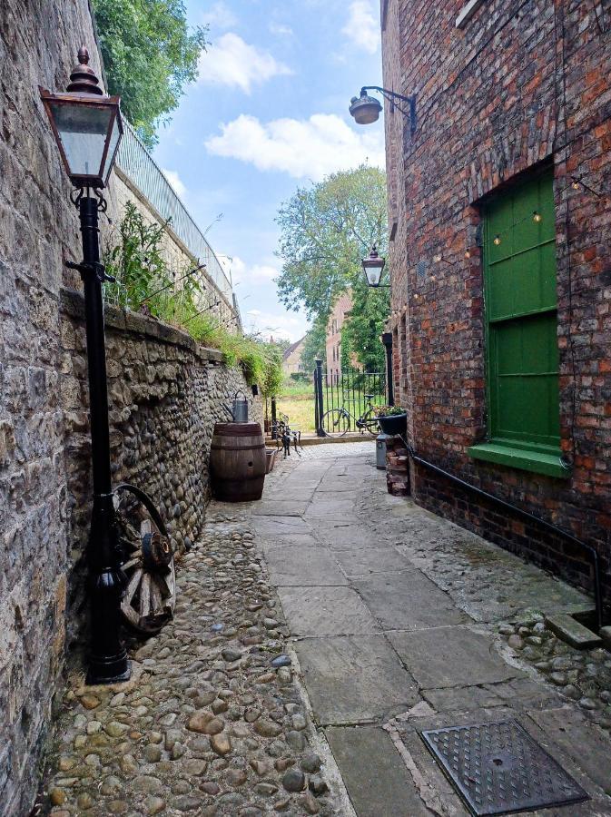 Crookback House Daire York Dış mekan fotoğraf